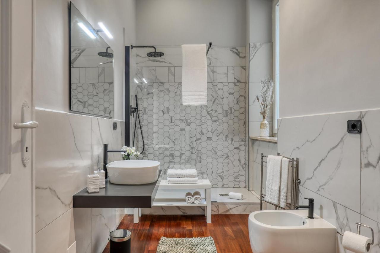 Atrhome Frattina Luxury Рим Экстерьер фото